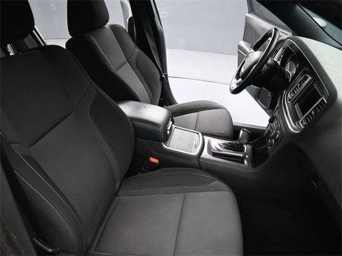 Used 2020 Dodge Charger SXT image 27