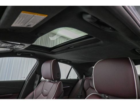 Used 2023 Cadillac CT4 V w/ LPO, ONYX Package image 34