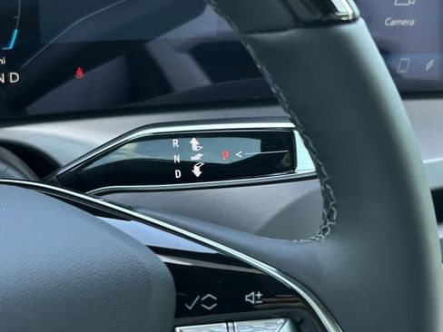 New 2026 Cadillac Vistiq Premium Luxury AWD/4WD image 15
