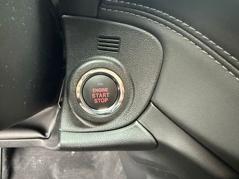 New 2025 Subaru Outback Limited image 13