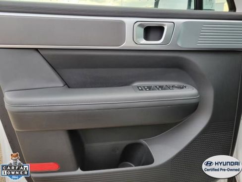 Used 2025 Hyundai Santa Fe SEL image 18