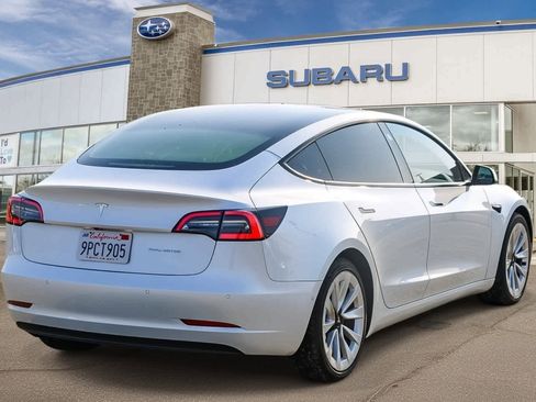 Used 2022 Tesla Model 3 Long Range image 2