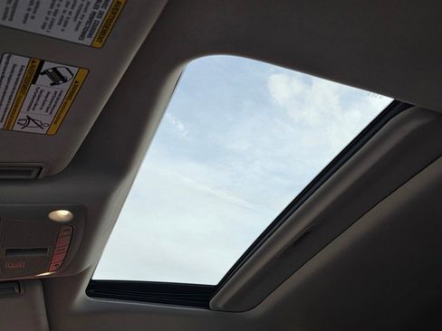 Used 2024 INFINITI QX80 Luxe image 6