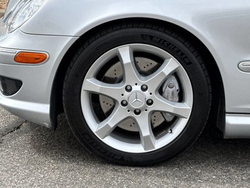 Used 2007 Mercedes-Benz C 230 Sedan image 22
