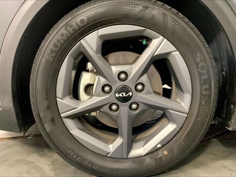 Used 2025 Kia K4 FWD image 9
