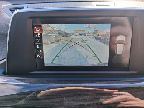 Used 2017 BMW X1 xDrive28i image 18