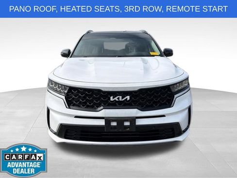 Used 2022 Kia Sorento S w/ Panoramic Sunroof Package FWD image 9