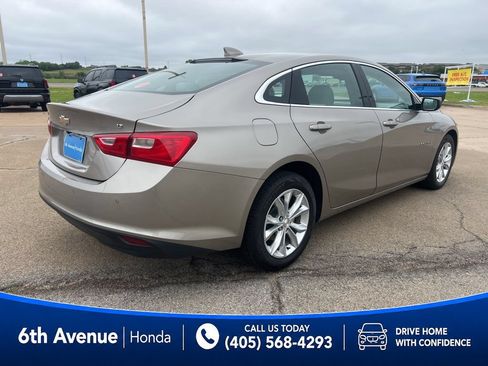 Used 2025 Chevrolet Malibu LT FWD image 5
