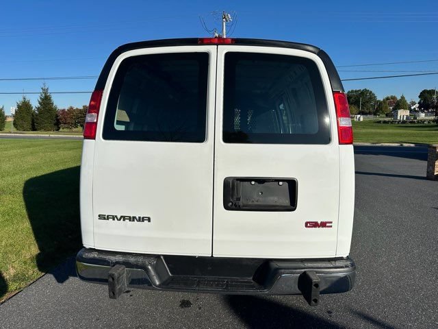 Used 2025 GMC Savana 2500 w/ Driver Convenience Package RWD image 5