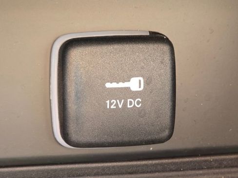 Used 2023 Jeep Grand Cherokee L Laredo AWD/4WD image 12