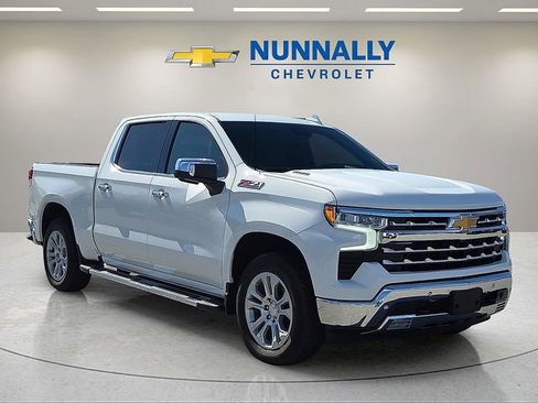 Certified 2024 Chevrolet Silverado 1500 LTZ image 7