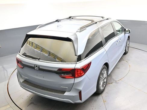 Used 2025 Honda Odyssey Touring image 44