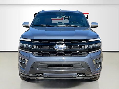 Used 2022 Ford Expedition Max Platinum image 2