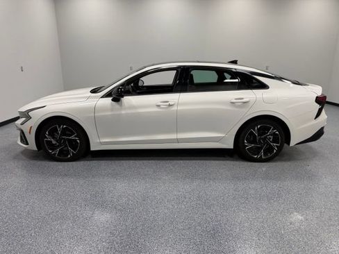 Used 2025 Kia K5 GT-Line w/ GT-Line Premium Package FWD image 8