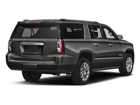 Used 2017 GMC Yukon XL Denali w/ Open Road Package AWD/4WD image 2