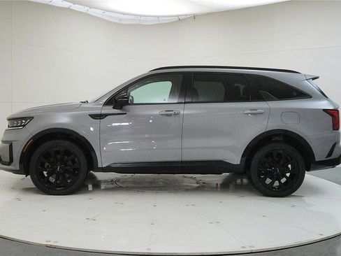 Used 2022 Kia Sorento SX image 5
