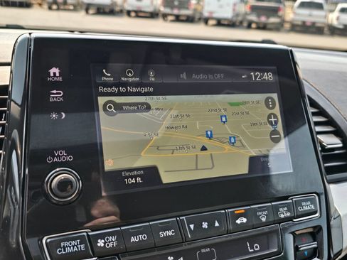 Used 2018 Honda Odyssey Elite image 12