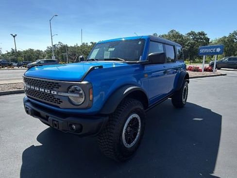 Used 2023 Ford Bronco Badlands w/ Sasquatch Package AWD/4WD image 1
