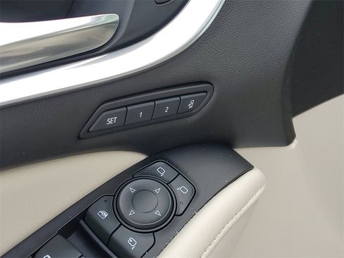 Used 2022 Buick Enclave Avenir w/ Trailering Package, 5000 lbs. image 21