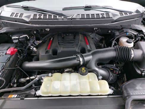 Used 2020 Ford F150 Raptor w/ Equipment Group 802A Luxury image 32