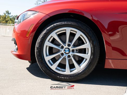 Used 2016 BMW 320i xDrive Sedan image 9