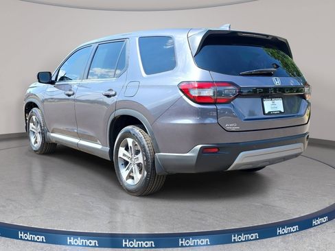 Certified 2024 Honda Pilot EX-L image 8