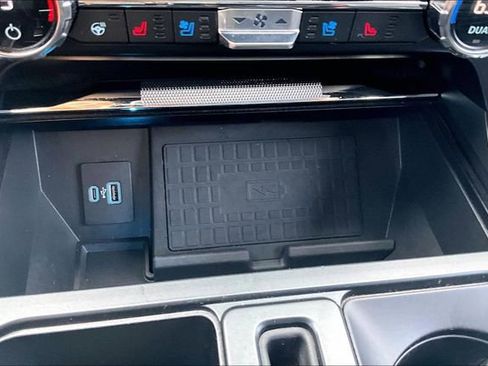 Used 2021 Ford F150 Platinum w/ Equipment Group 701A High AWD/4WD image 16