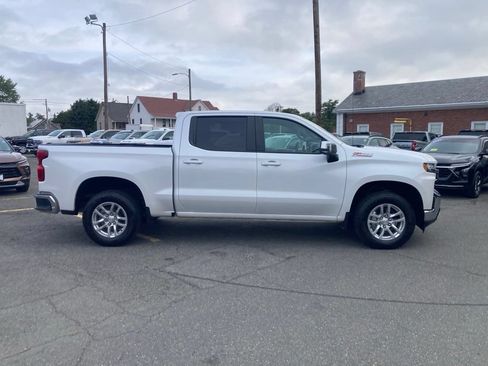 Used 2021 Chevrolet Silverado 1500 LT AWD/4WD image 31