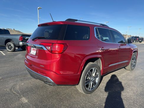 Used 2019 GMC Acadia Denali w/ Technology Package image 5
