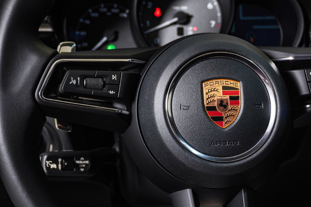 Certified 2026 Porsche Macan S AWD/4WD image 20