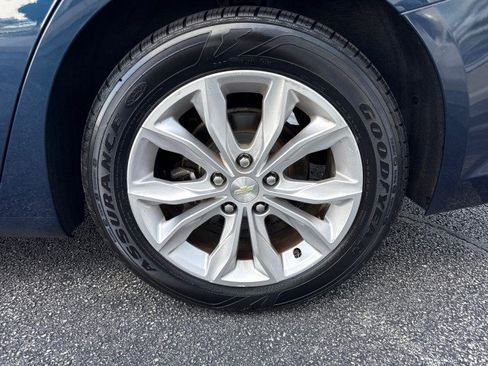 Used 2019 Chevrolet Malibu LT w/ Driver Confidence Package II FWD image 12