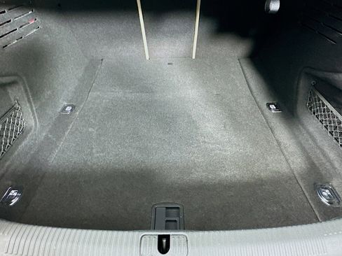 Used 2019 Audi A4 2.0T Premium image 22