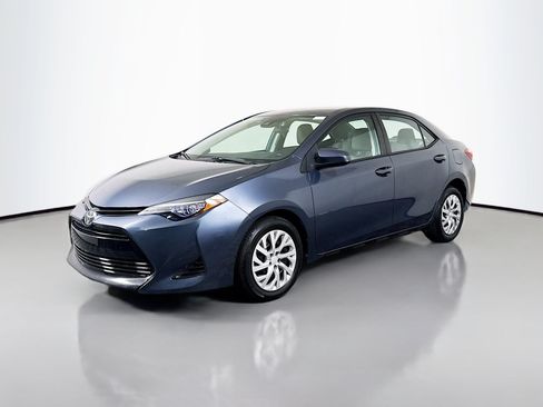 Used 2019 Toyota Corolla LE FWD image 4