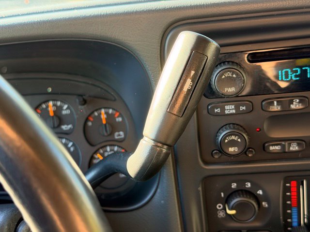 Used 2006 GMC Sierra 1500 SLE w/ Light Duty Power Package AWD/4WD image 12