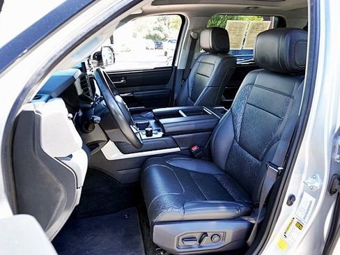 Used 2023 Toyota Tundra Limited w/ Power Package RWD image 16