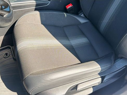 Used 2023 Honda Civic Sport image 18