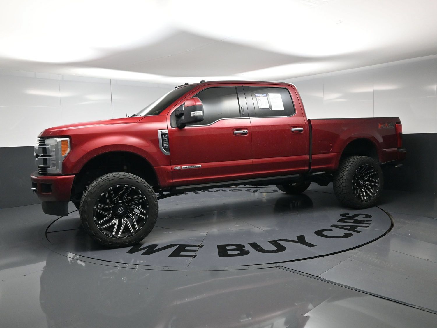 Used 2019 Ford F350 Limited w/ FX4 Off-Road Package AWD/4WD image 12