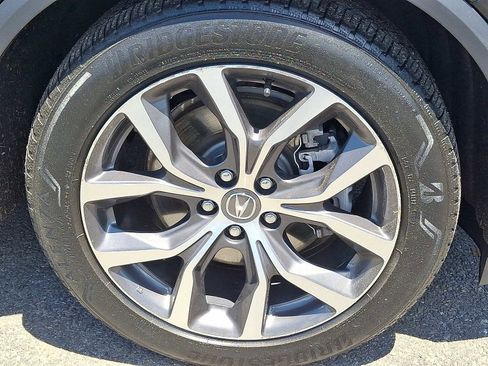 Used 2023 Acura MDX SH-AWD w/ Technology Package image 9