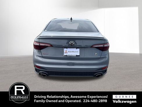 Used 2024 Volkswagen Jetta GLI 40th Anniversary Edition FWD image 5