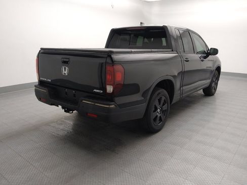 Used 2017 Honda Ridgeline Black Edition image 9