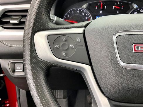 Used 2023 GMC Acadia SLE w/ Driver Convenience Package image 18