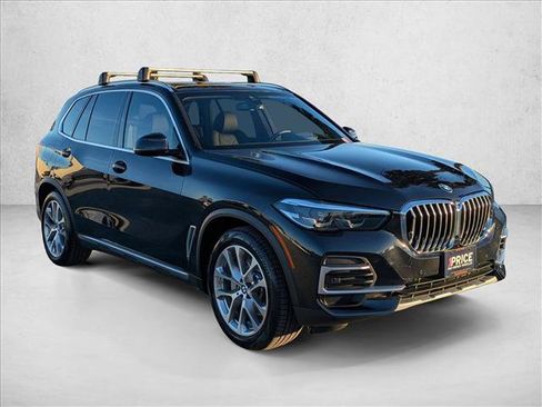 Used 2023 BMW X5 xDrive40i w/ Premium Package image 3