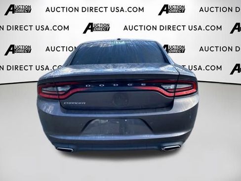 Used 2015 Dodge Charger SE w/ Popular Equipment Group RWD image 8