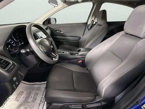 Used 2019 Honda HR-V EX image 17