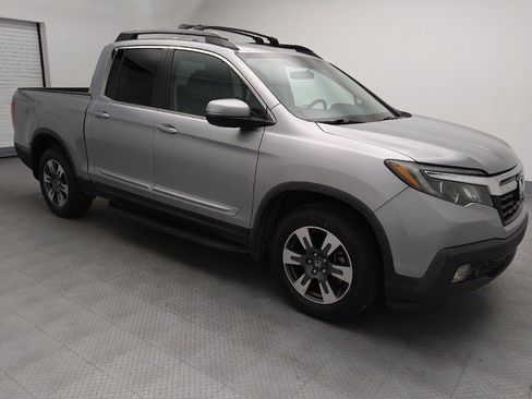 Used 2017 Honda Ridgeline RTL image 11