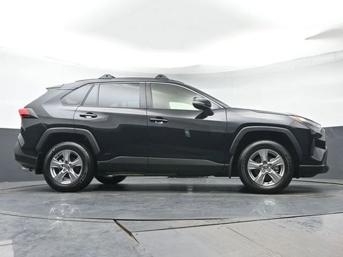 Certified 2025 Toyota RAV4 XLE w/ Weather Package AWD/4WD image 34
