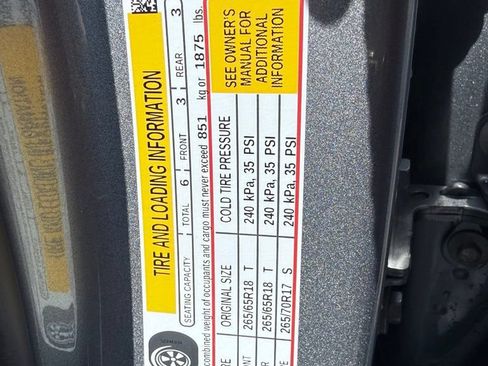 Used 2025 Chevrolet Silverado 1500 LT AWD/4WD image 41