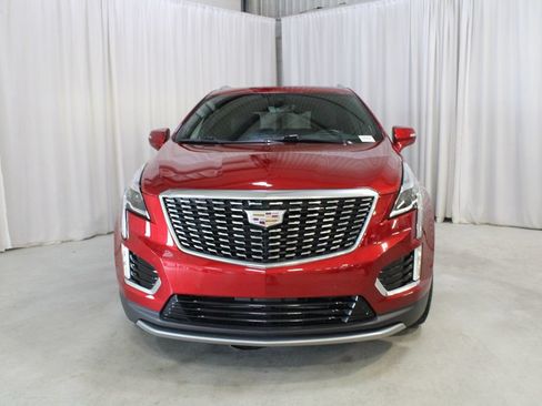 Used 2023 Cadillac XT5 Premium Luxury w/ Technology Package AWD/4WD image 38