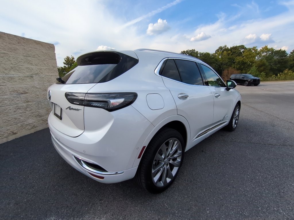 Used 2023 Buick Envision Avenir AWD/4WD image 4