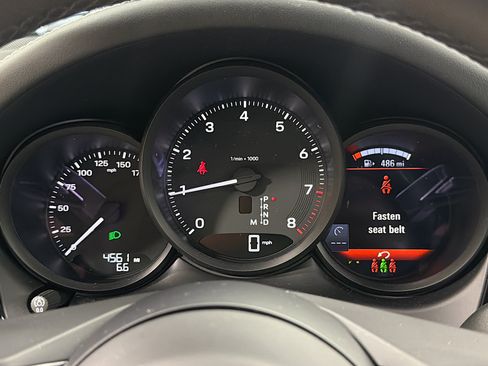 Certified 2026 Porsche Macan AWD/4WD image 40